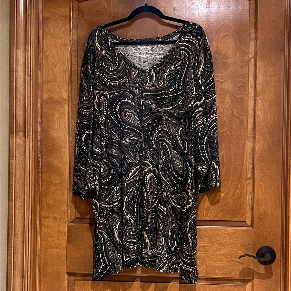 Elegant Paisley Black and Brown Top
